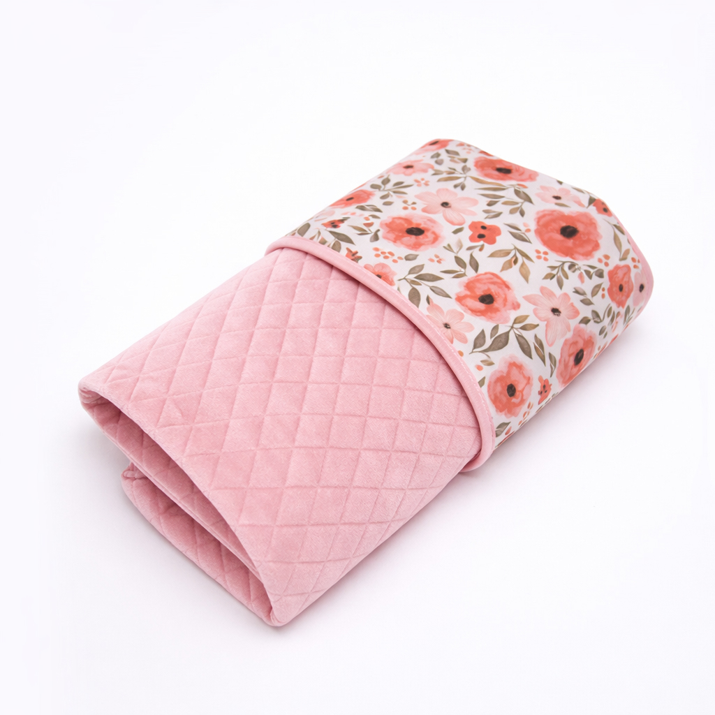 Gesteppte Babydecke Velvet — Begonien
